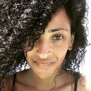 Meet your Posher, Arielle